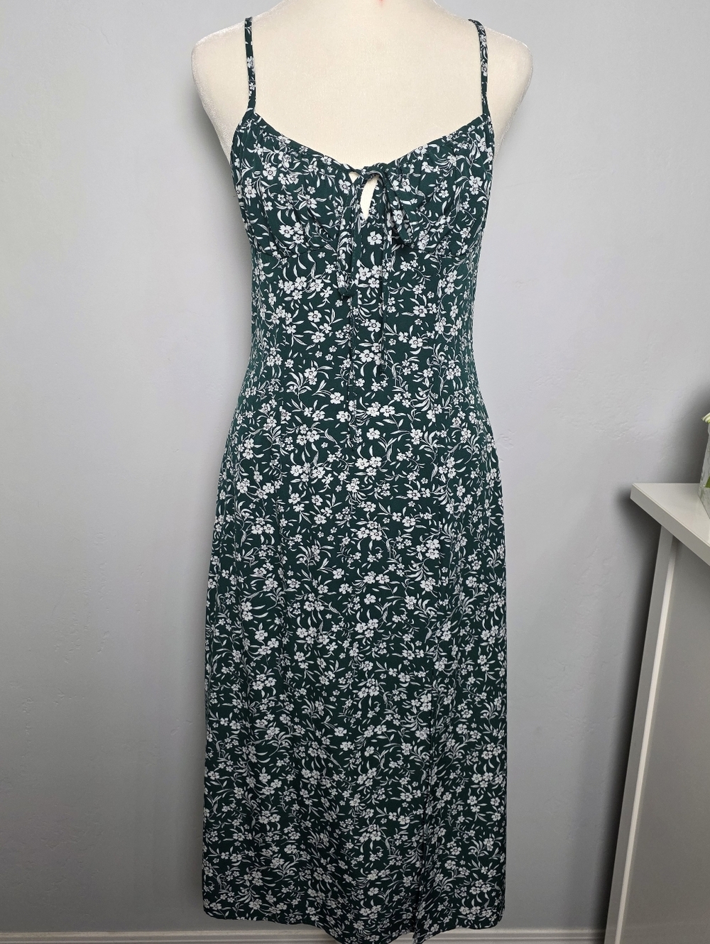 Floral Cami Midi Dress Tie Front Slit Adjustable Straps Green Size S